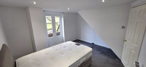 Photo 33- click for photo gallery